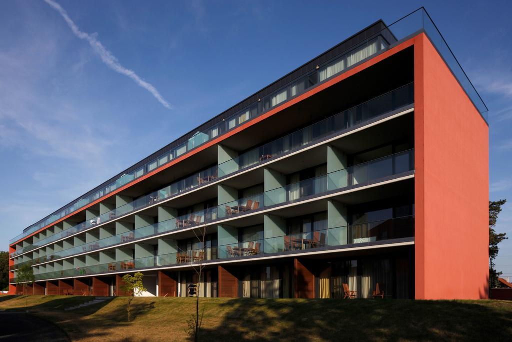 Bl Bavaria Yachtclub & Apartments Balatonlelle Quarto foto