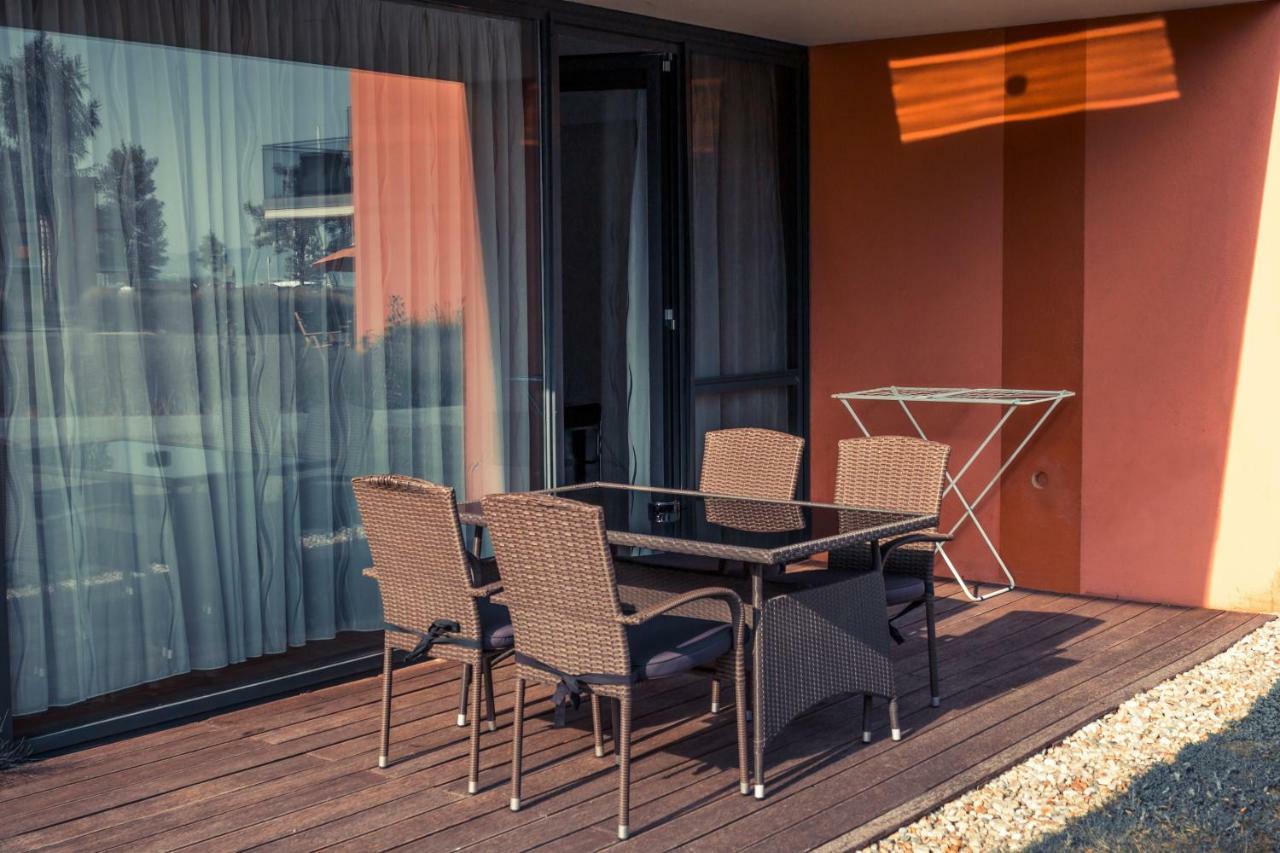 Bl Bavaria Yachtclub & Apartments Balatonlelle Exterior foto
